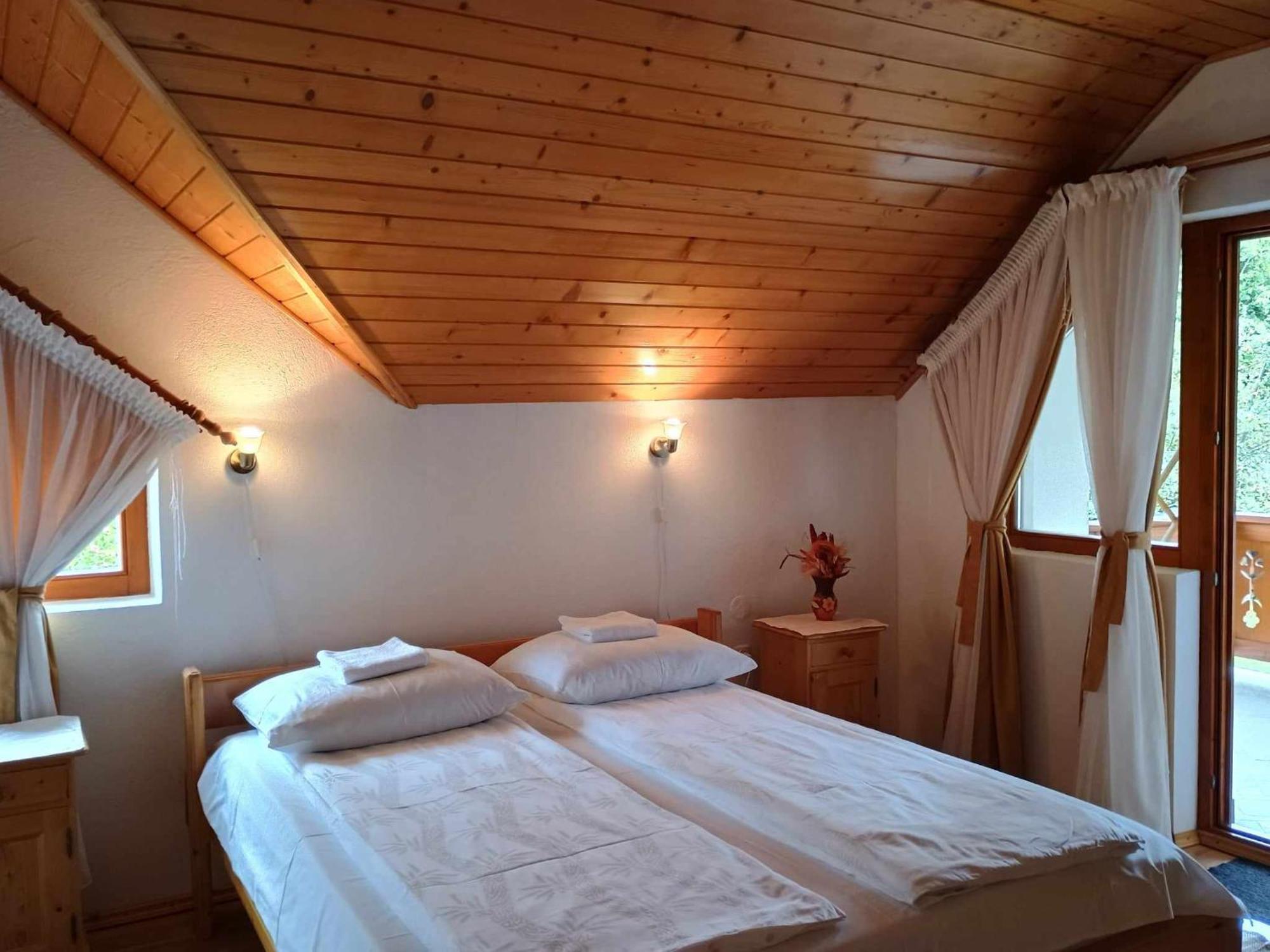 Casa Lacul Mierlei Hotel Szováta Kültér fotó